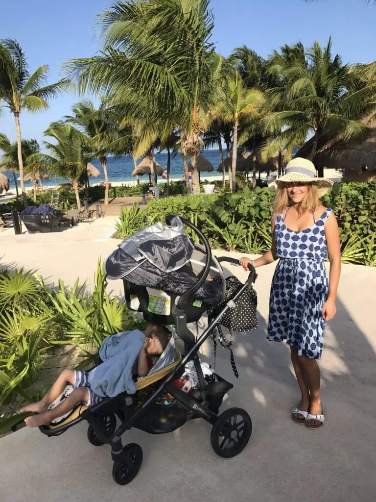 Toddler Travel Gear: Toddler Travel Stroller