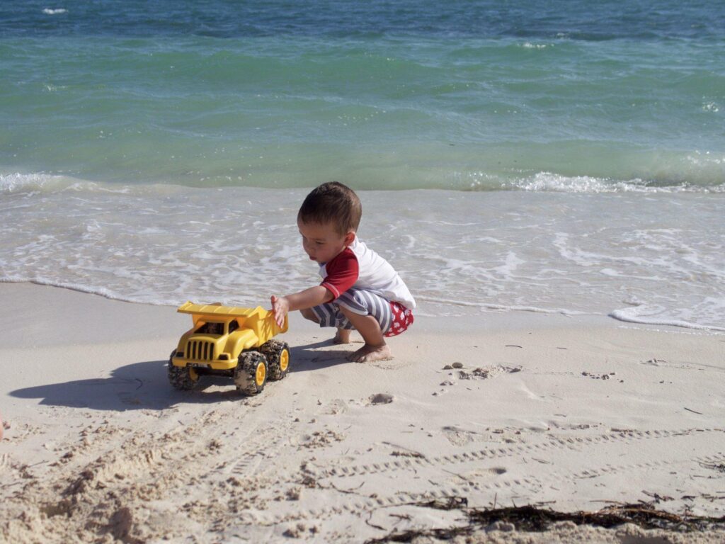 Beach toys for toddlers
