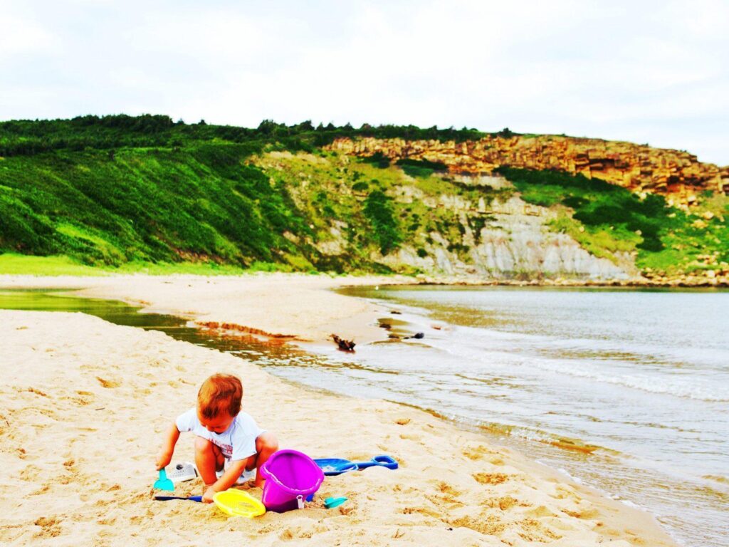 The Best Toddler Travel Toys: Travel Sand Toys