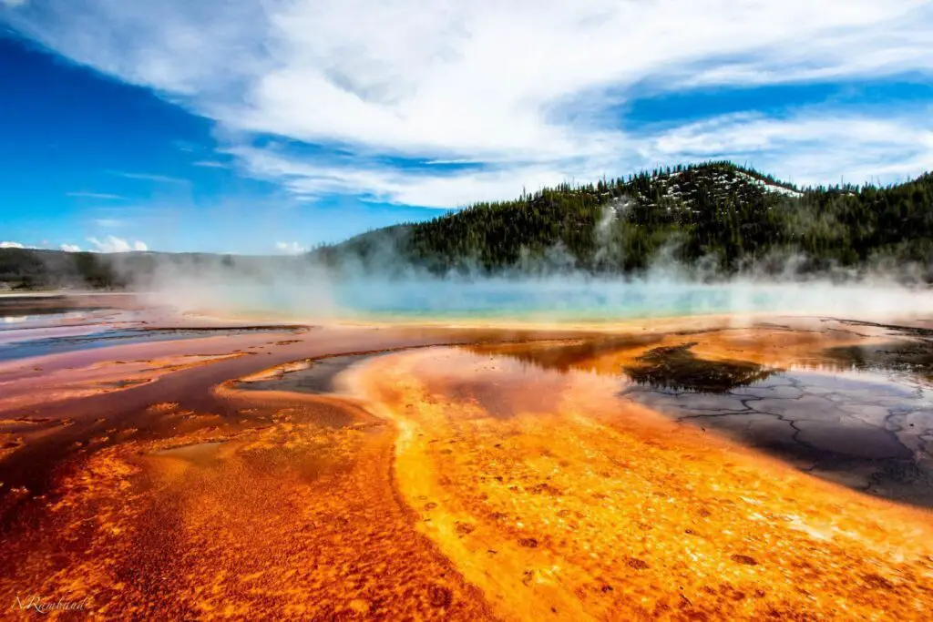 Family Vacation Destinations: Yellowstone National Park