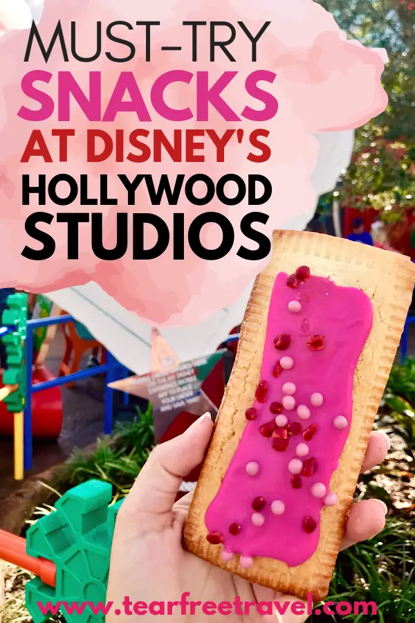 Are you headed to Hollywood Studio? Take a break from the rides to enjoy some of the best snacks at Hollywood Studios. These delicious treats are sure to please anyone. We love these unique snacks that are perfect for a day in the parks. Make use of your dining dining snack credits with these yummy disney snacks.  #disney #disneysnacks #disneydining