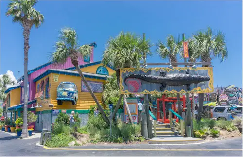 Fudpuckers Beachside Bar & Grill is the Best Place to Eat in Destin if You Have Kids