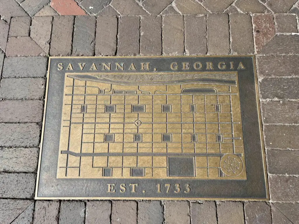 Savannah, Georgia established 1733
